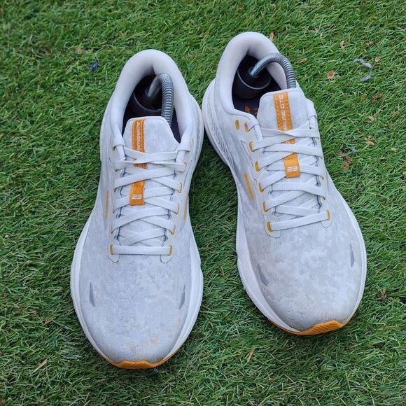 BROOKS ADRENALINE GTS 23 - Women's Sneakers - SIZE 9.5B - Picture 2 of 10